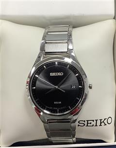 SEIKO MODEL V157 0AV0 SOLAR BLACK DIAL STAINLESS STEEL MEN S WATCH Like New Buya